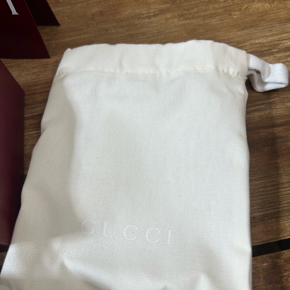 Gucci Green Bag with Red Box Set with branded ribbon, envelope and pouch! - Picture 4 of 11